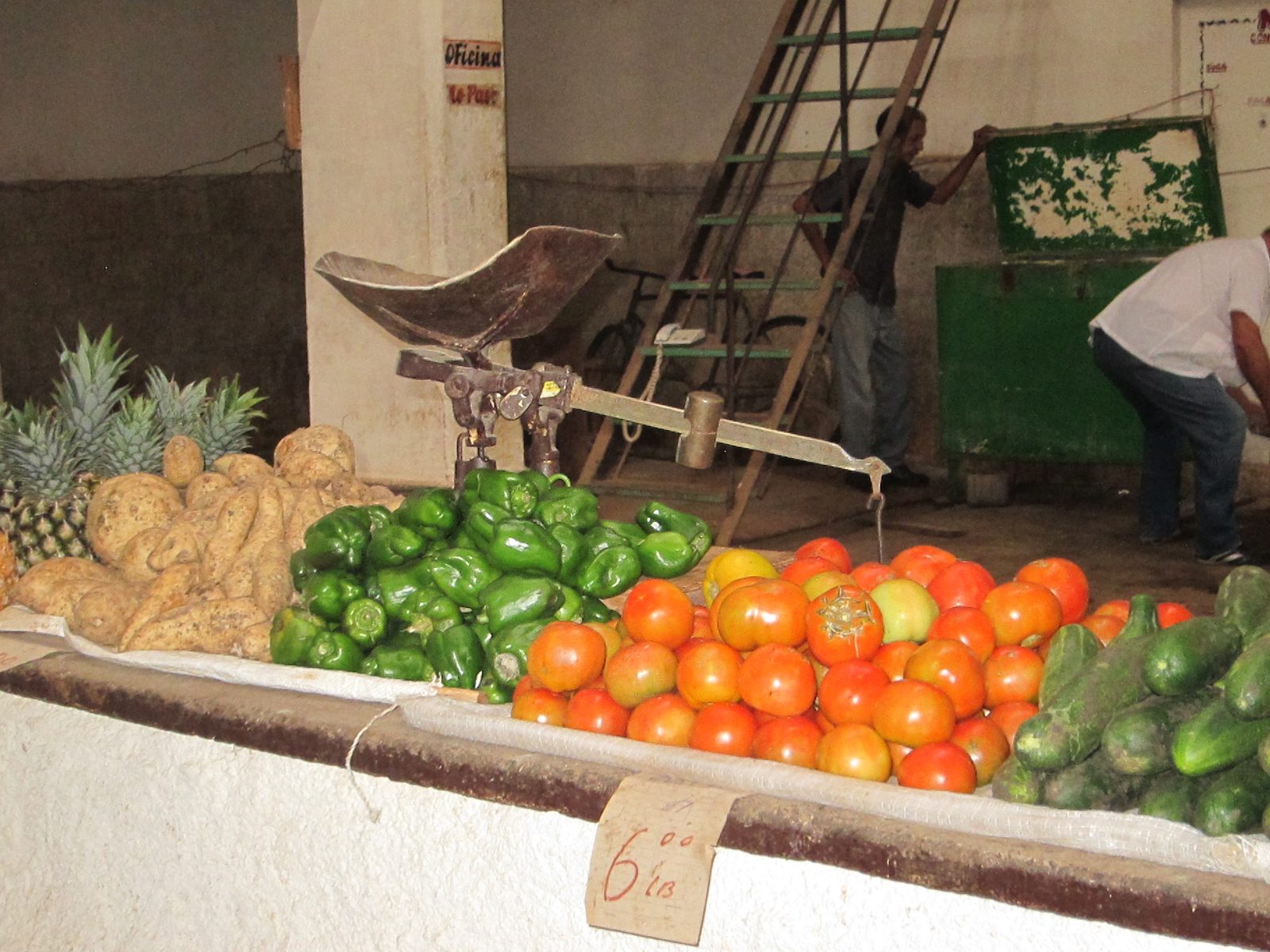 A lot of tomatoes in Cuba - were served them often